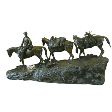 Escultura bronce R. Clark 'Vaquero y caballos cruzando la montaña' Bucarest Art & Antiques