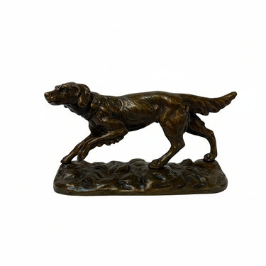 Escultura de bronce 'Perro de caza' firmada Melotte escuela belga Bucarest Art & Antiques