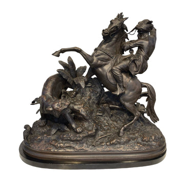 Escultura de peltre 'Beduino en caballo contra tigre' - Firma ilegible | Bucarest Art Gallery Colección Exclusiva
