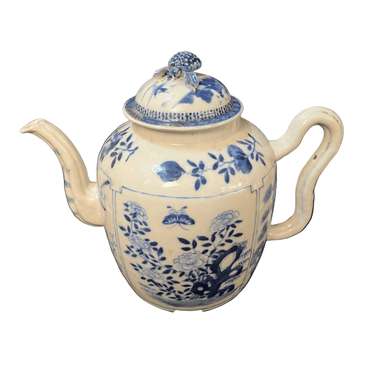 Tetera china de porcelana diseño floral pintado a mano Bucarest Art & Antiques