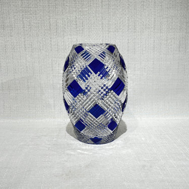 Jarrón cristal tallado geométrico forma ovalada años 50
