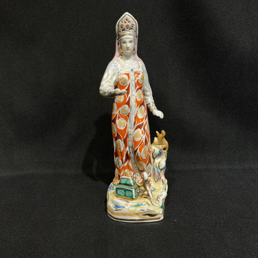 Figura de porcelana rusa 'Reina de la montaña de cobre'