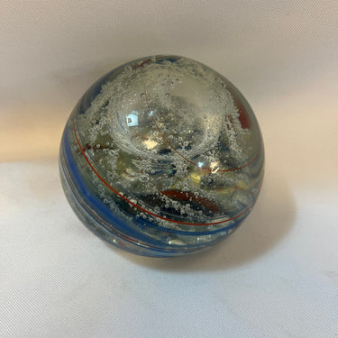 Pisapapel de vidrio soplado con firma del Gerard Pradelle Bucarest Art & Antiques