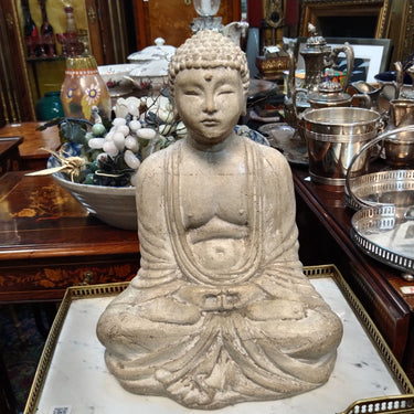 Figura de piedra Buda meditando Bucarest Art & Antiques