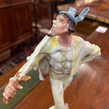 Figurín de porcelana Hutschenreuther 'Espadachín' | Bucarest Art Gallery Bucarest Art & Antiques