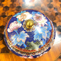 El Cloissoné en la era Meiji: el refinamiento técnico japonés