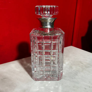 Licorera francesa cristal gollete plata Consignación