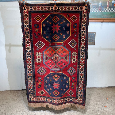 Tapiz Cáucaso Ruso lana estrellas rojo y azul 120x190cms Colección Exclusiva